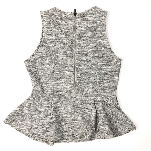 TOPSHOP Peplum Sleeveless Top - Picture 2 of 5